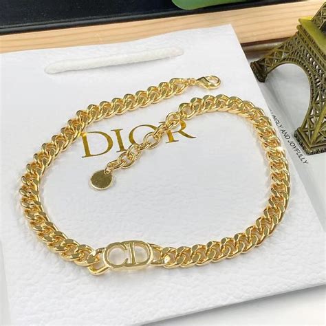 white Dior Necklaces for Women 